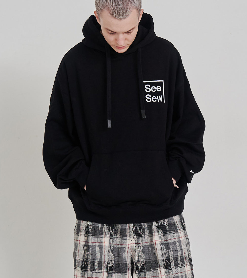 BOX LOGO HOODIE