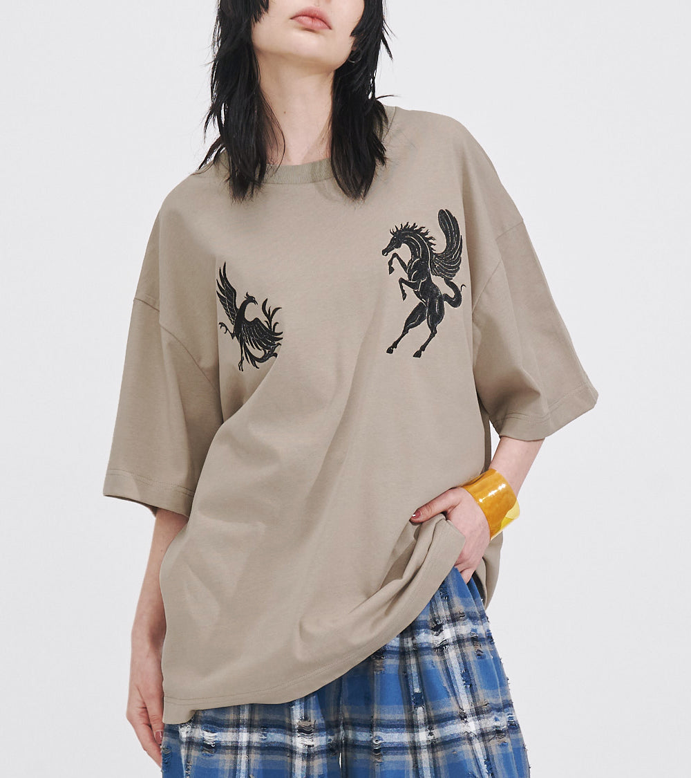 THE PARADE TEE