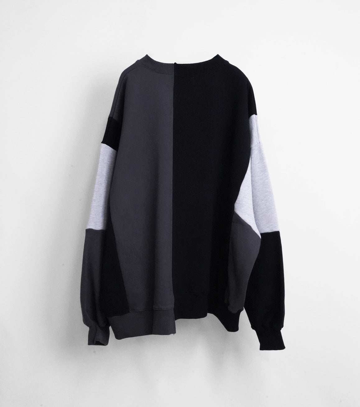 【25AW先行予約】CRAFT MULTI SWEAT