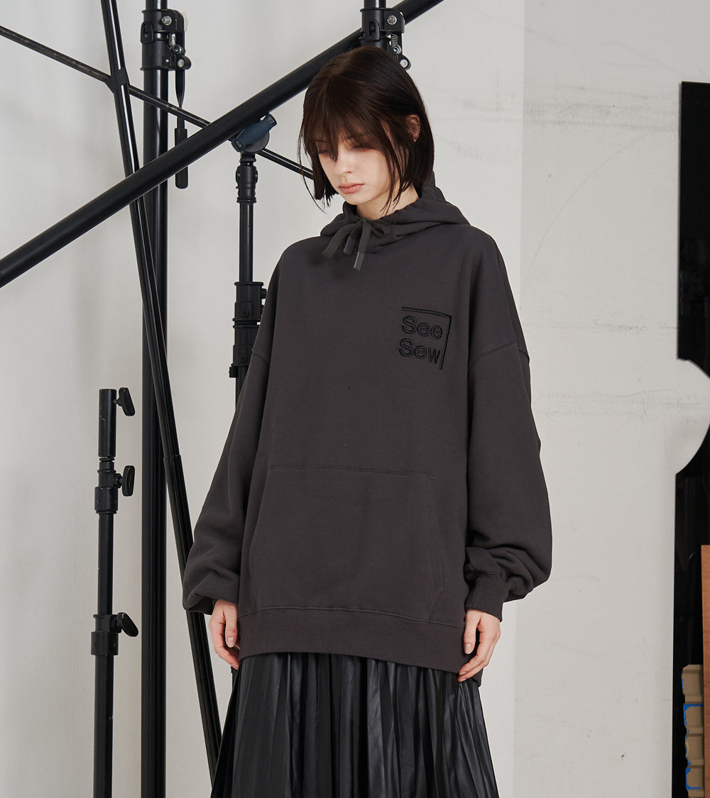 BOX LOGO HOODIE