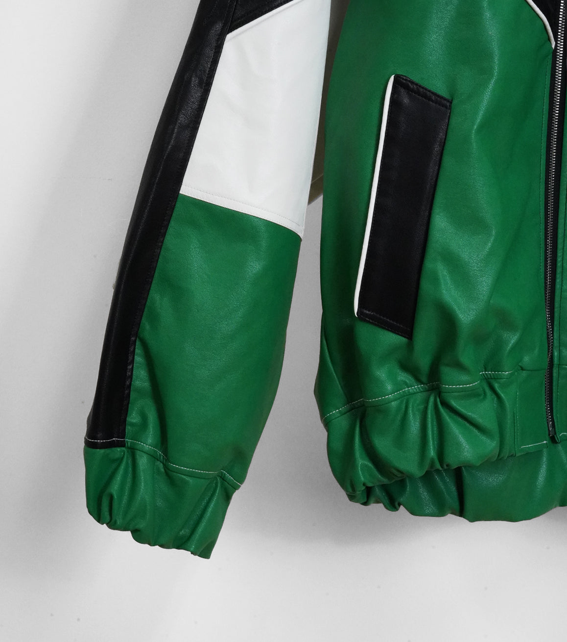 【25AW先行予約】SYNTH-LETHER PIPING JACKET