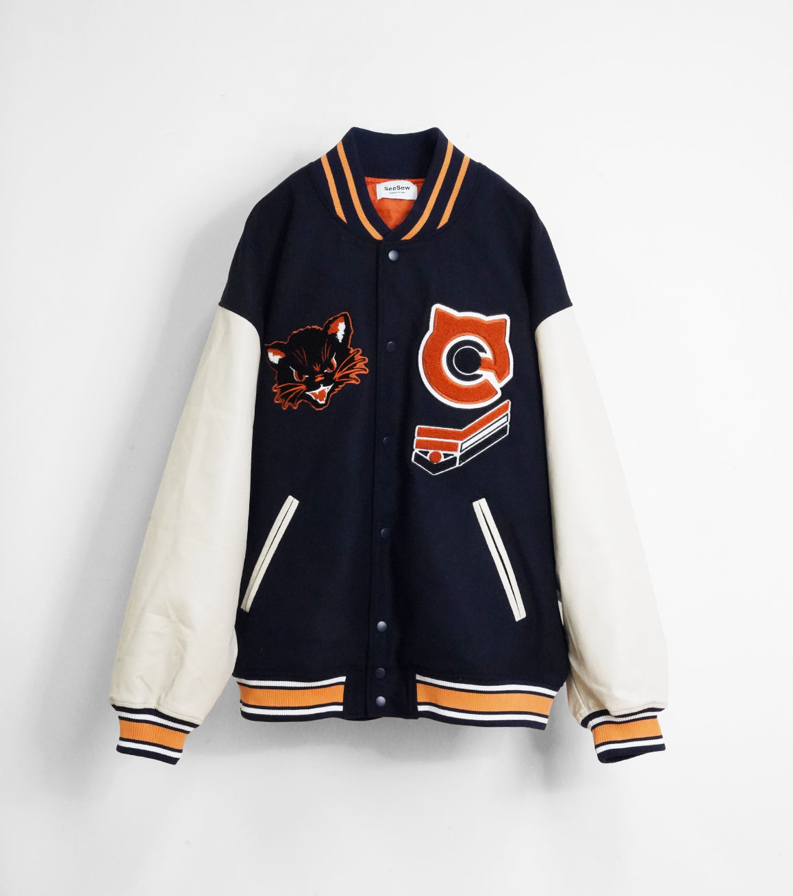 25AW先行予約】NEKOMATA STADIUM JACKET – seesew