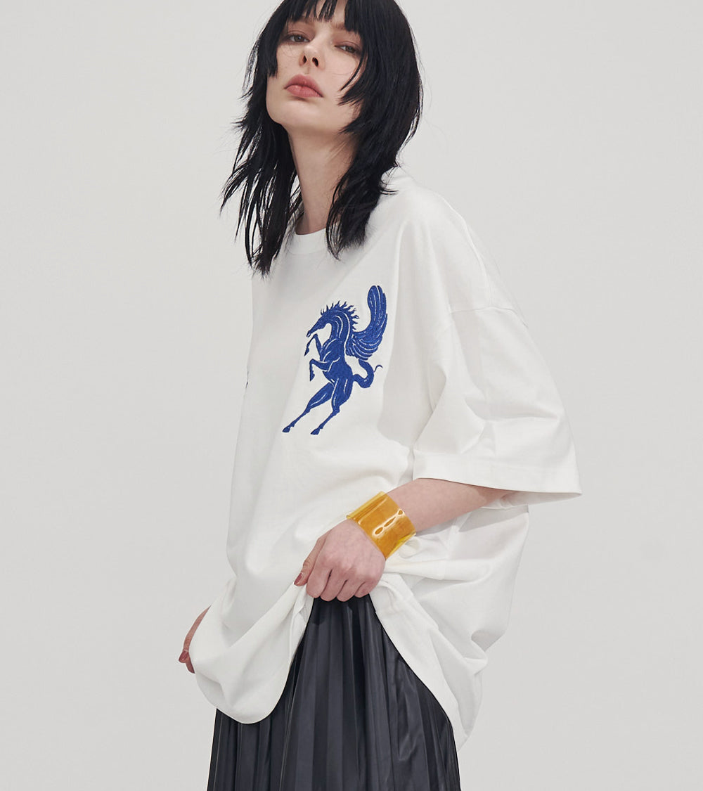 THE PARADE TEE