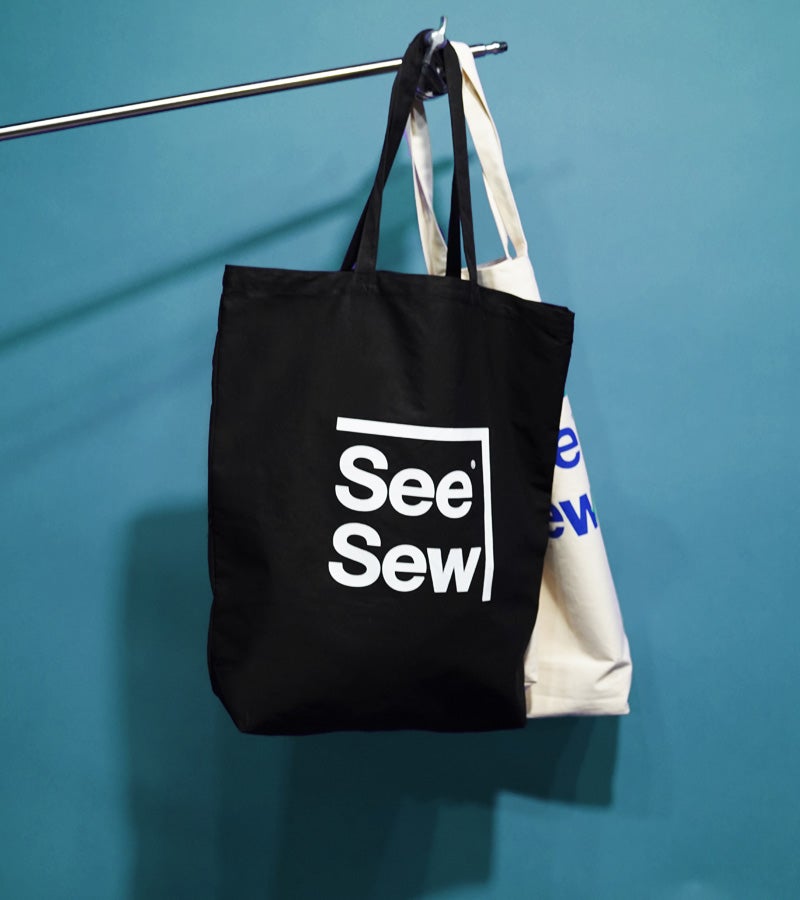 BOX LOGO BIG TOTE