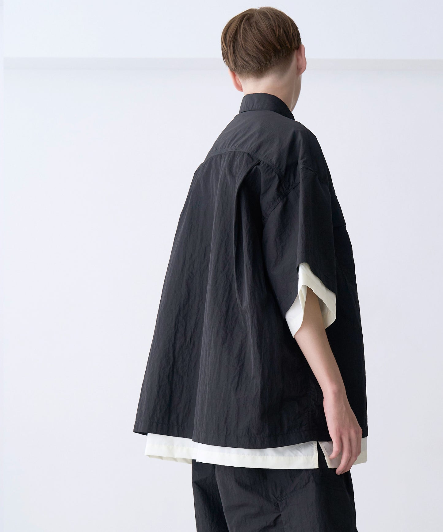 【予約商品】LAYERED H/S BOX SHIRTS