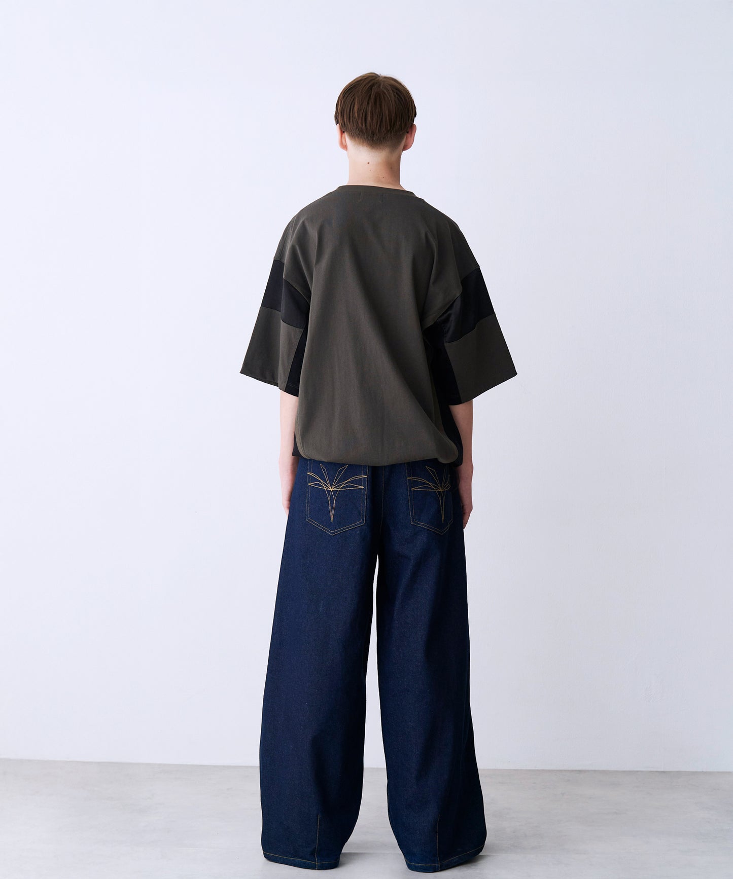 SATIN MIX BLOCK TEE