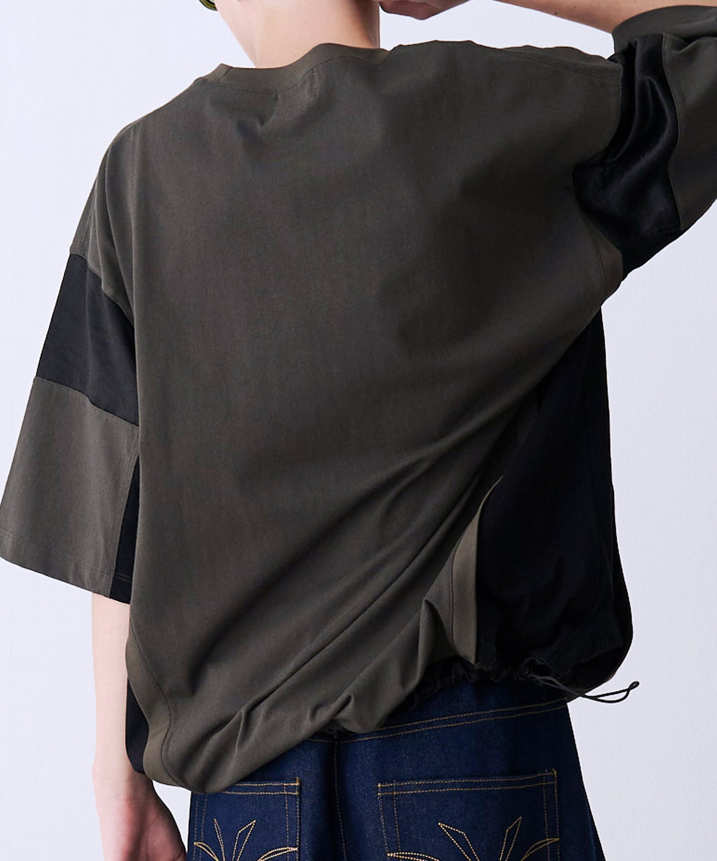 SATIN MIX BLOCK TEE