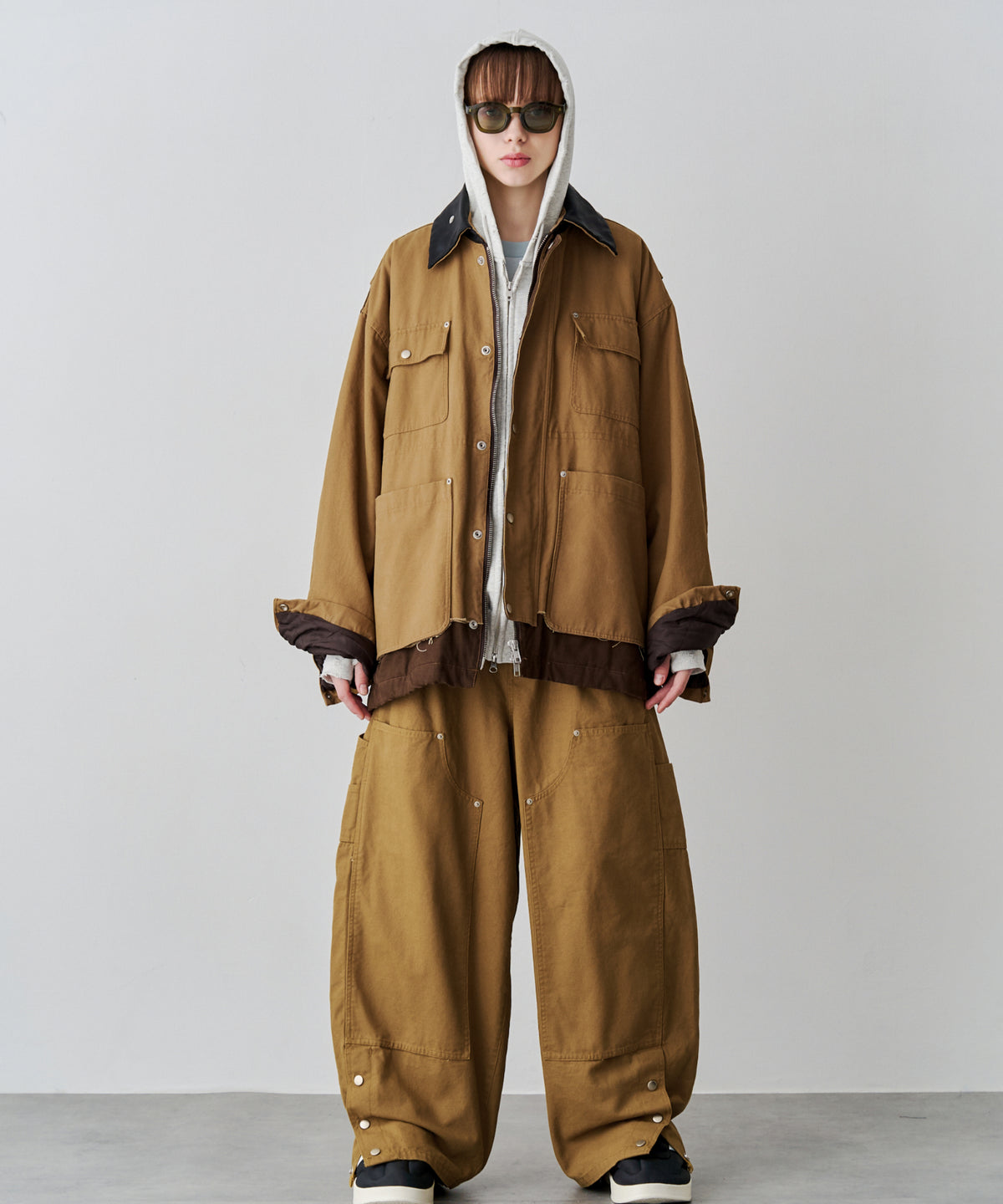 DOUBLE KNEE CURVE PANTS
