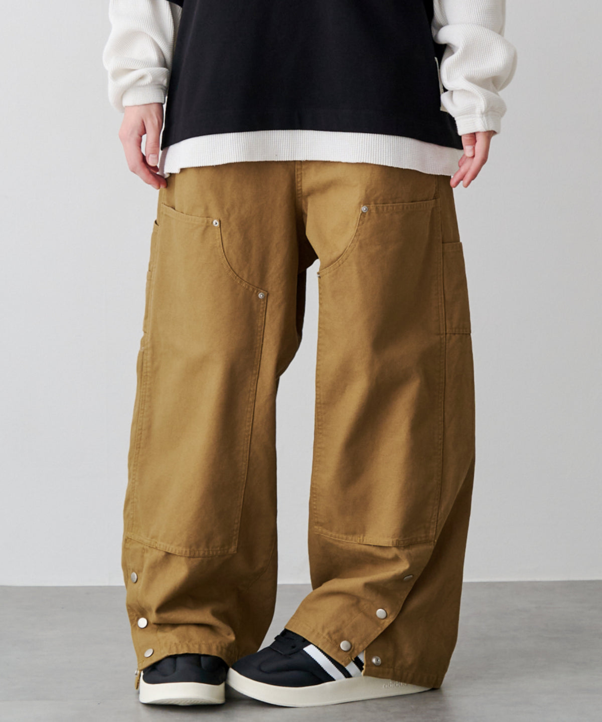 DOUBLE KNEE CURVE PANTS