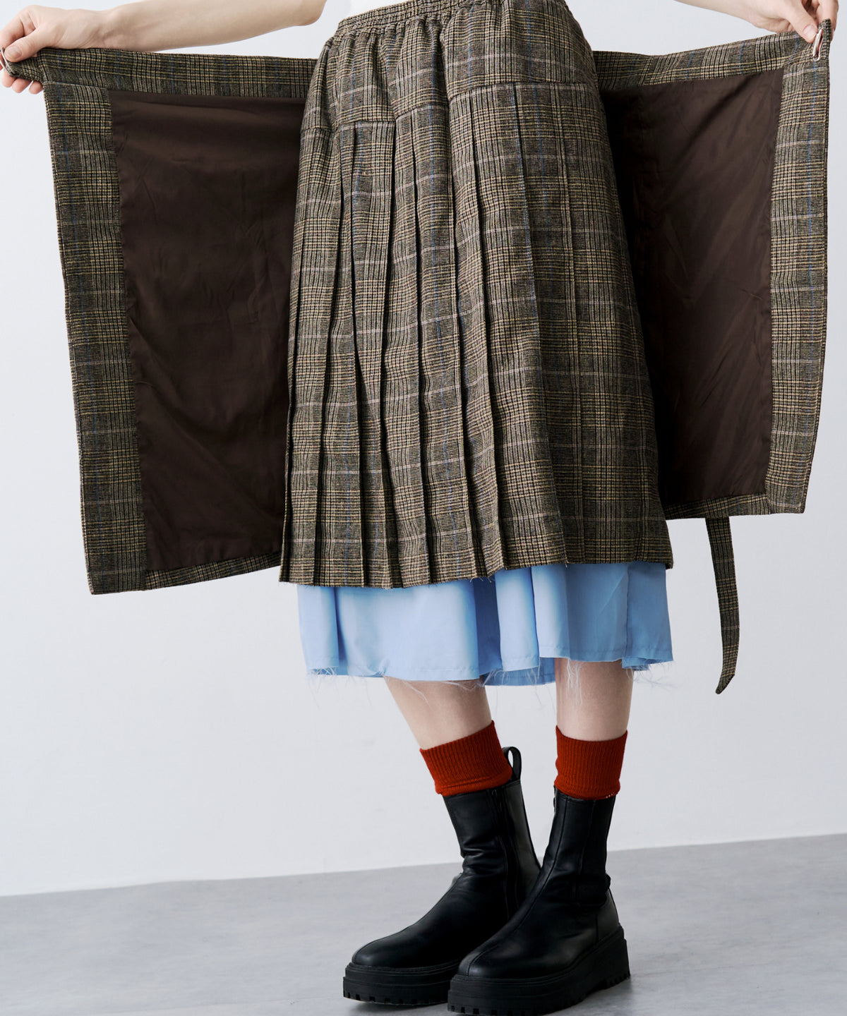 LAYERED PLEATS WRAP SKIRT