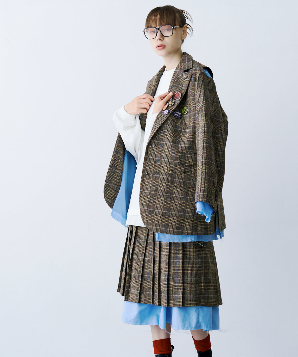LAYERED PLEATS WRAP SKIRT