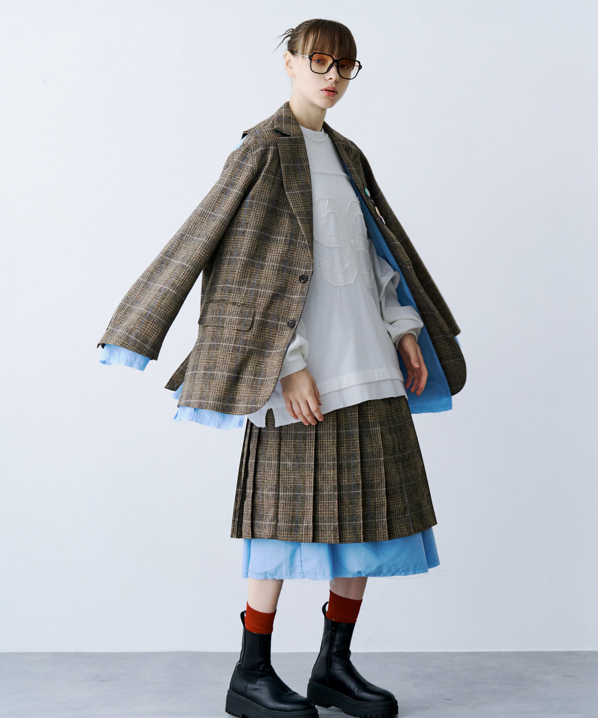 LAYERED PLEATS WRAP SKIRT