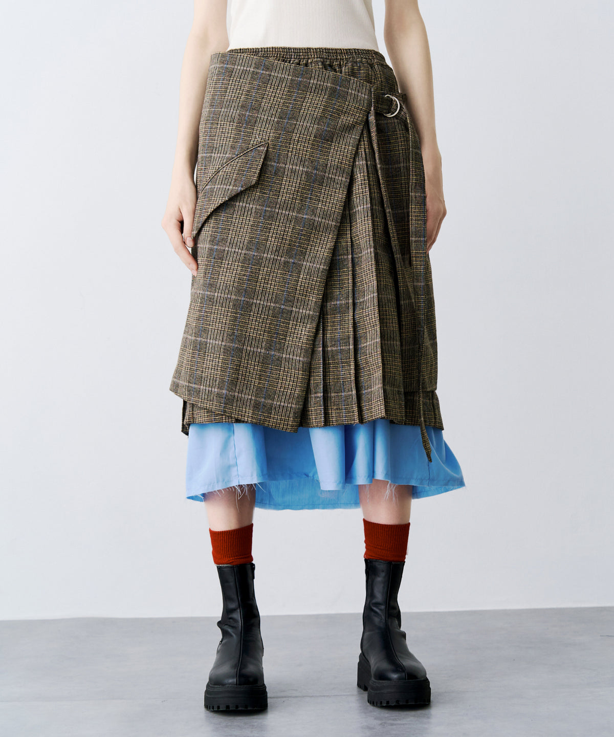 LAYERED PLEATS WRAP SKIRT