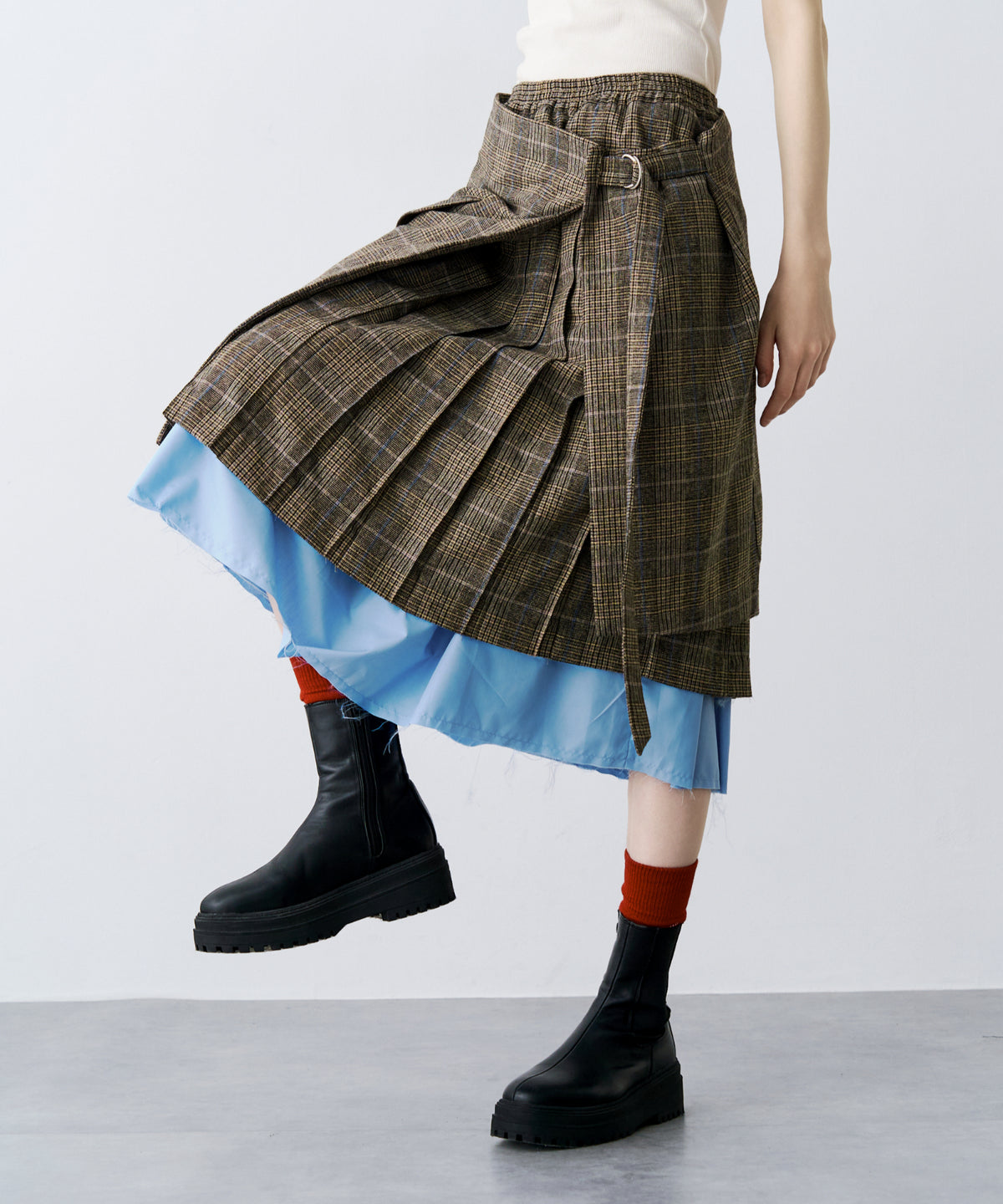 LAYERED PLEATS WRAP SKIRT