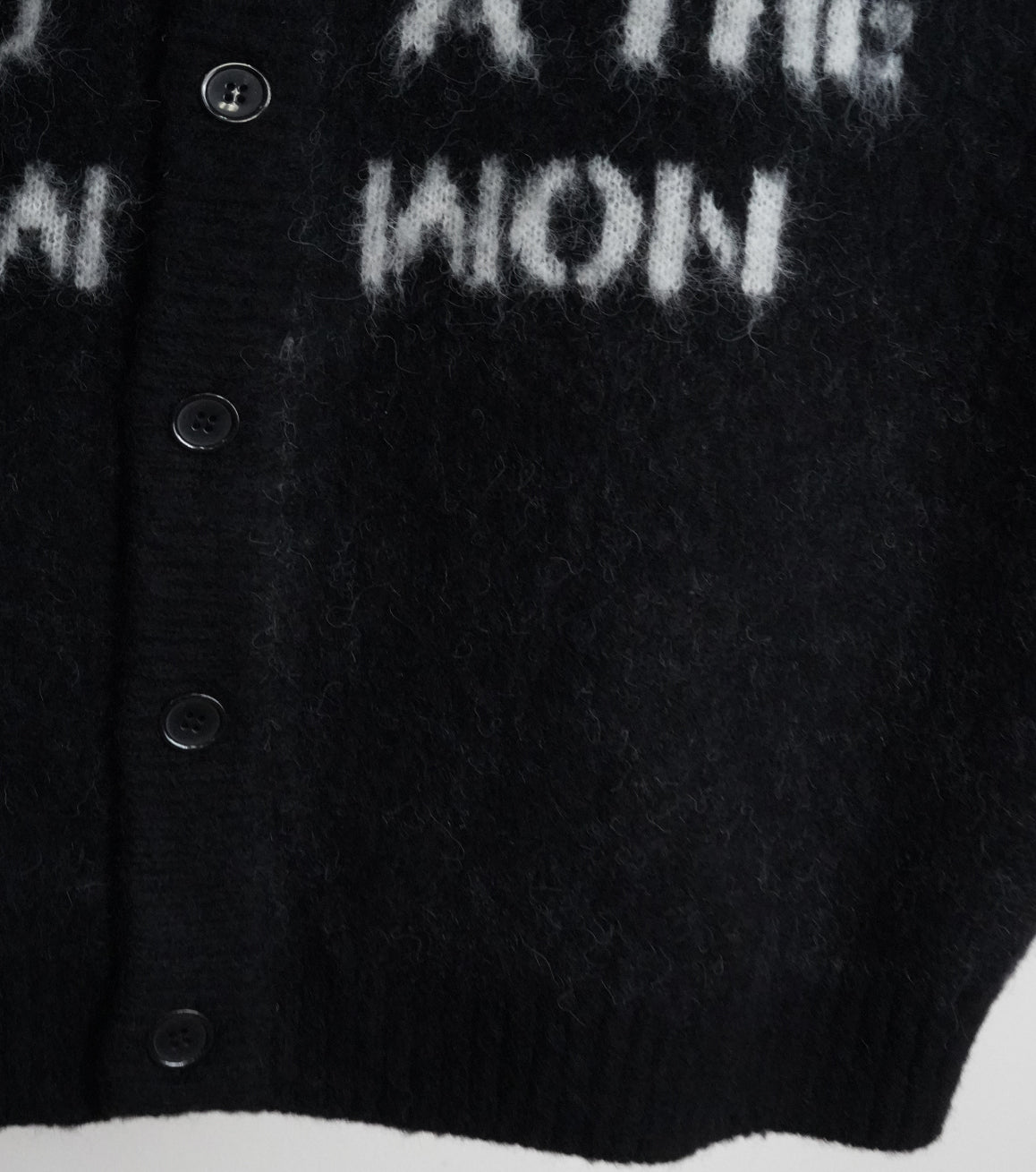 【25AW先行予約】LOGO JQ CARDIGAN