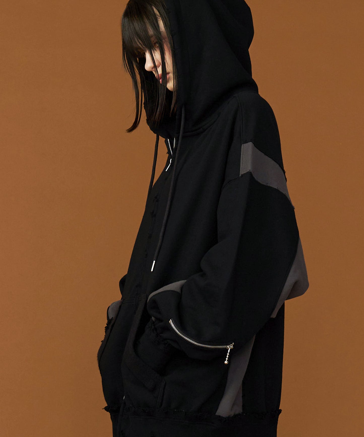 【予約商品】DAMAGE DESIGN ZIP HOODIE