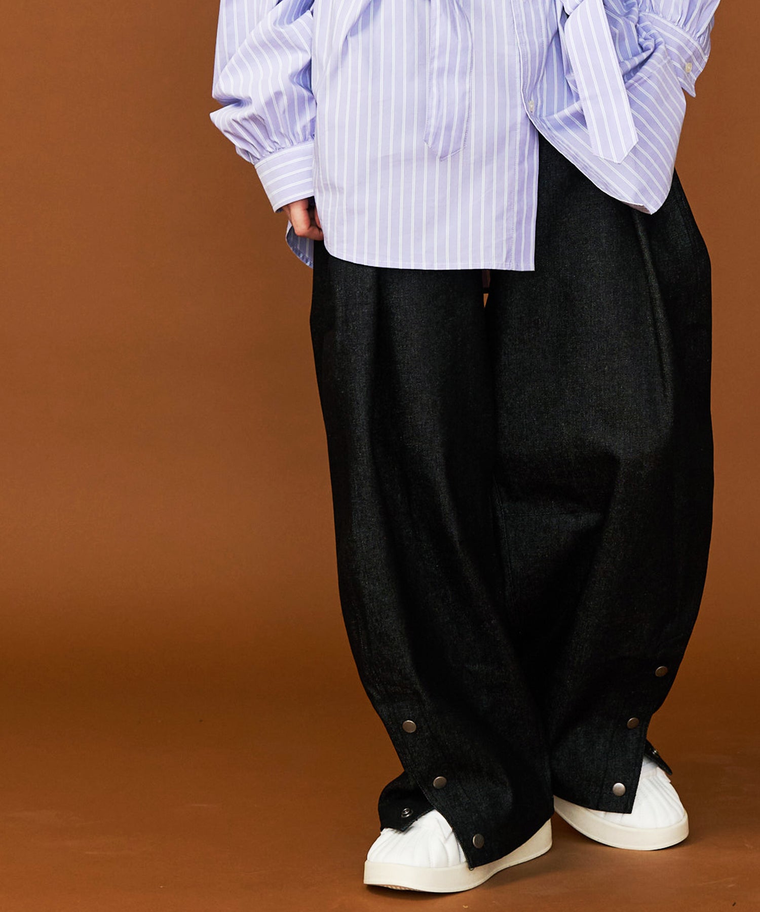DENIM CURVE PANTS – seesew