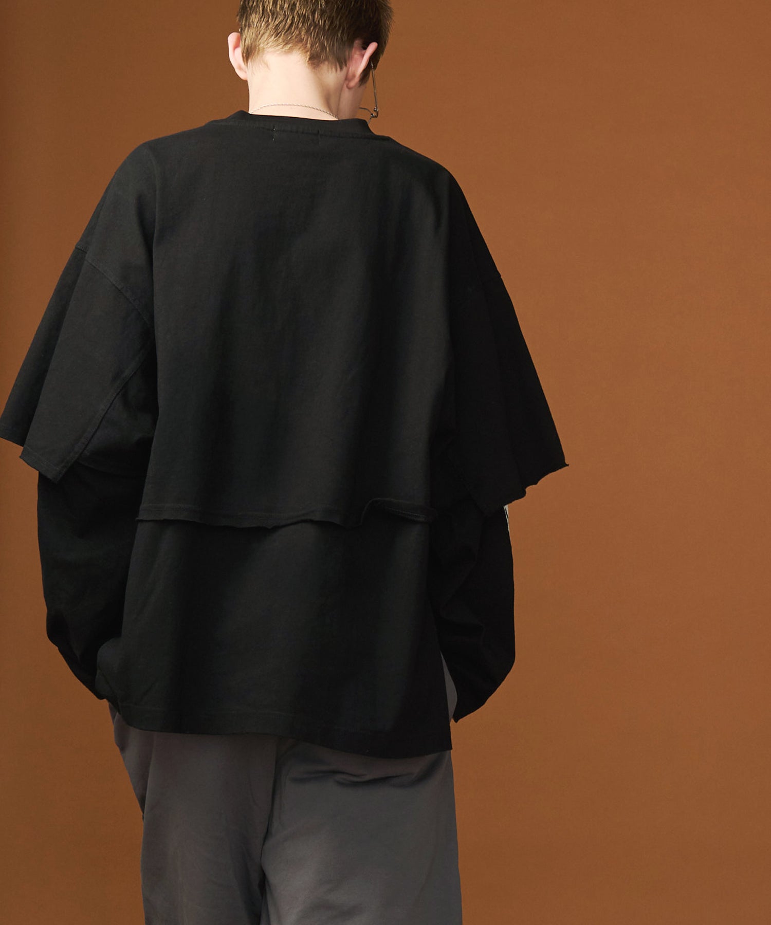 LAYERD LINE LONG TEE – seesew