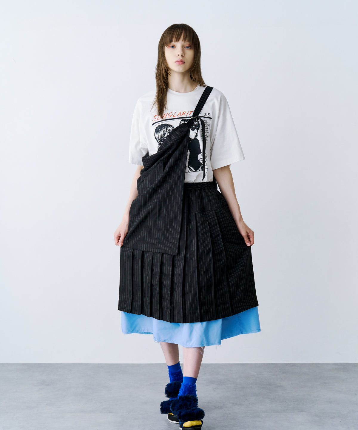 LAYERED PLEATS WRAP SKIRT