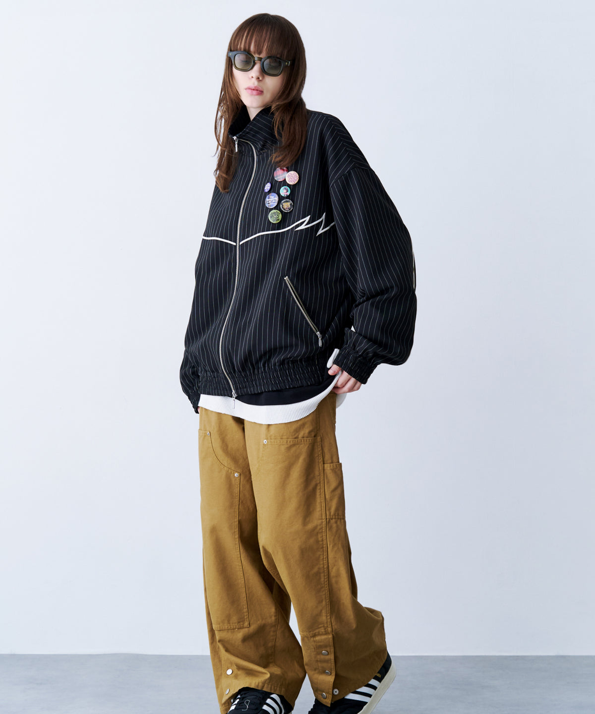 STRIPE MARKED BLOUSON with BADGE