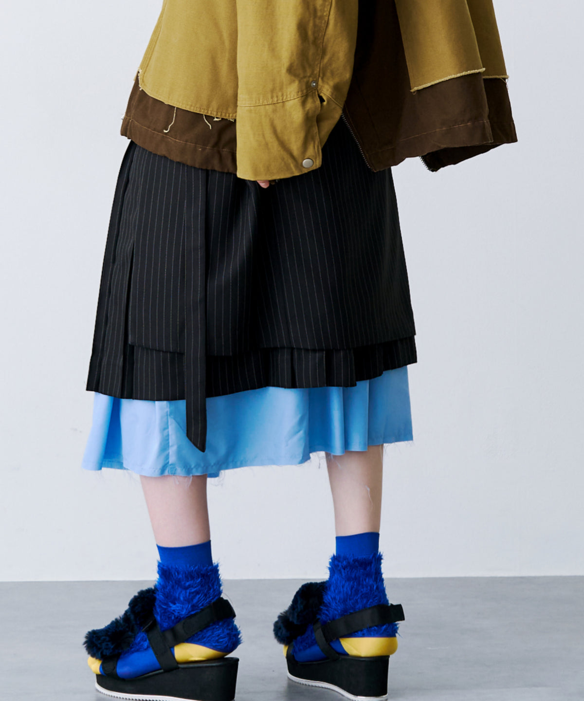 LAYERED PLEATS WRAP SKIRT