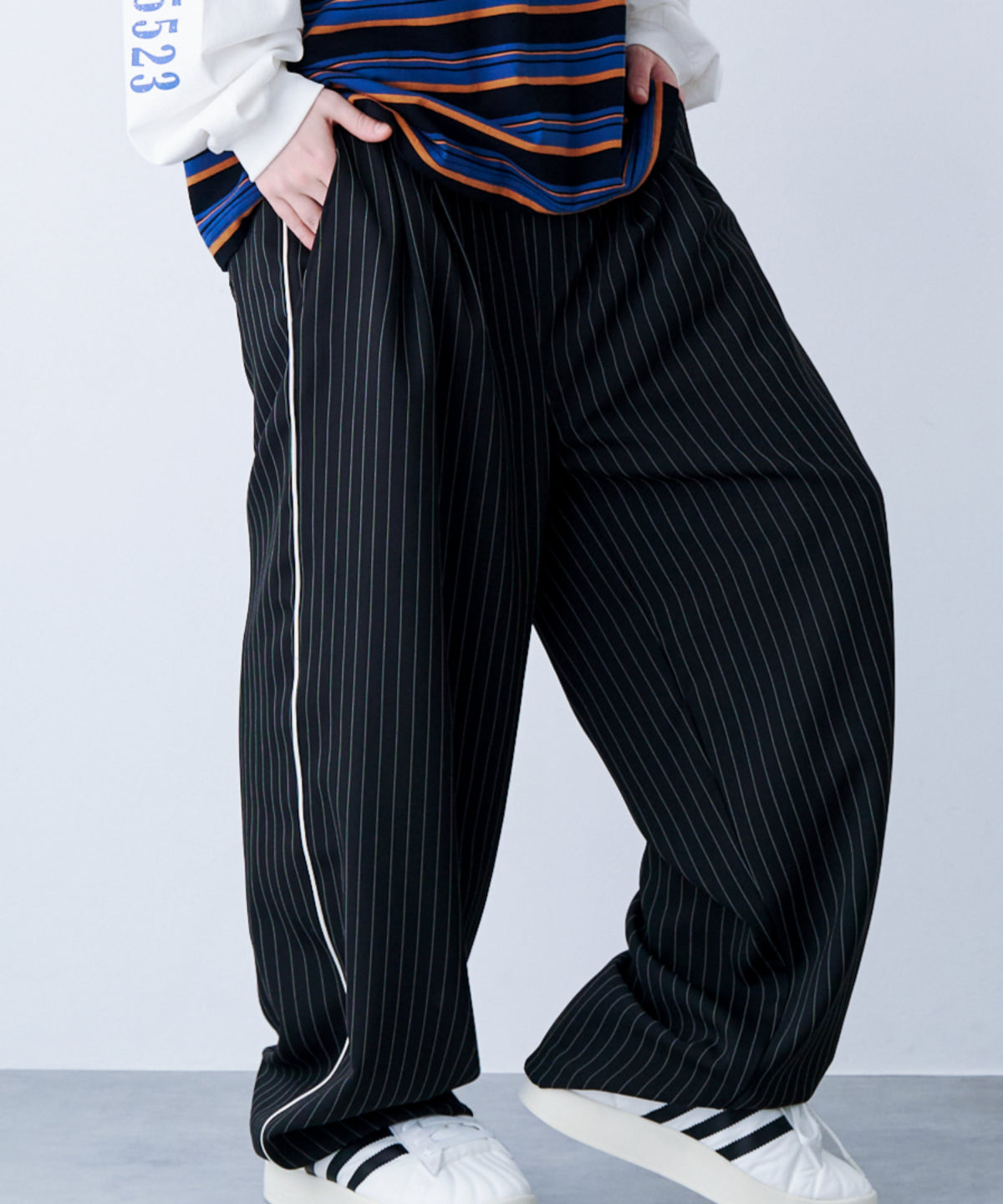 STRIPE MARKED PANTS