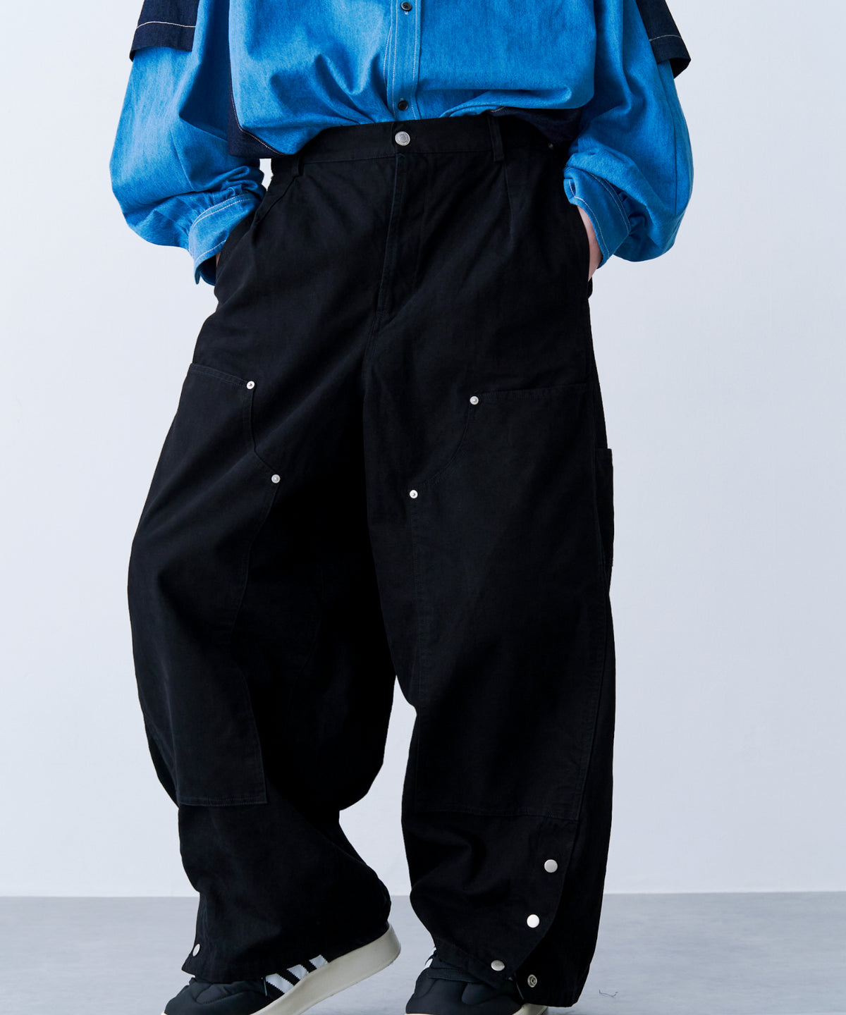 DOUBLE KNEE CURVE PANTS