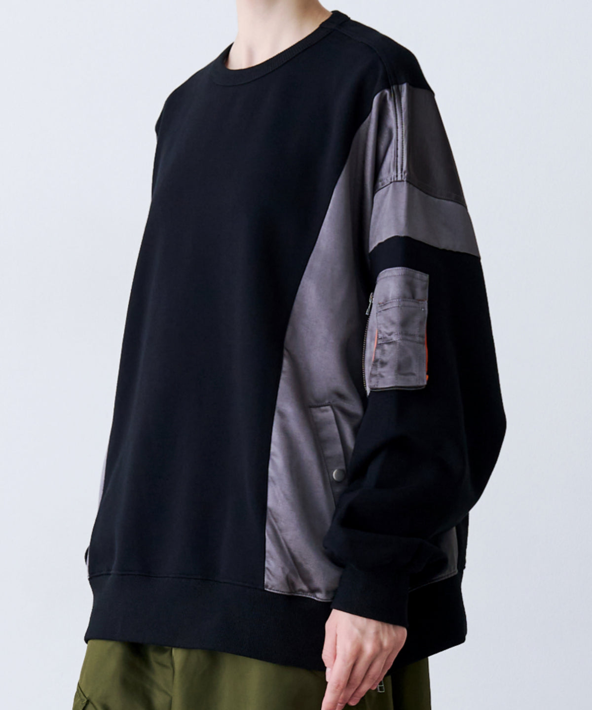 SATIN MIX MA-1 SWEAT
