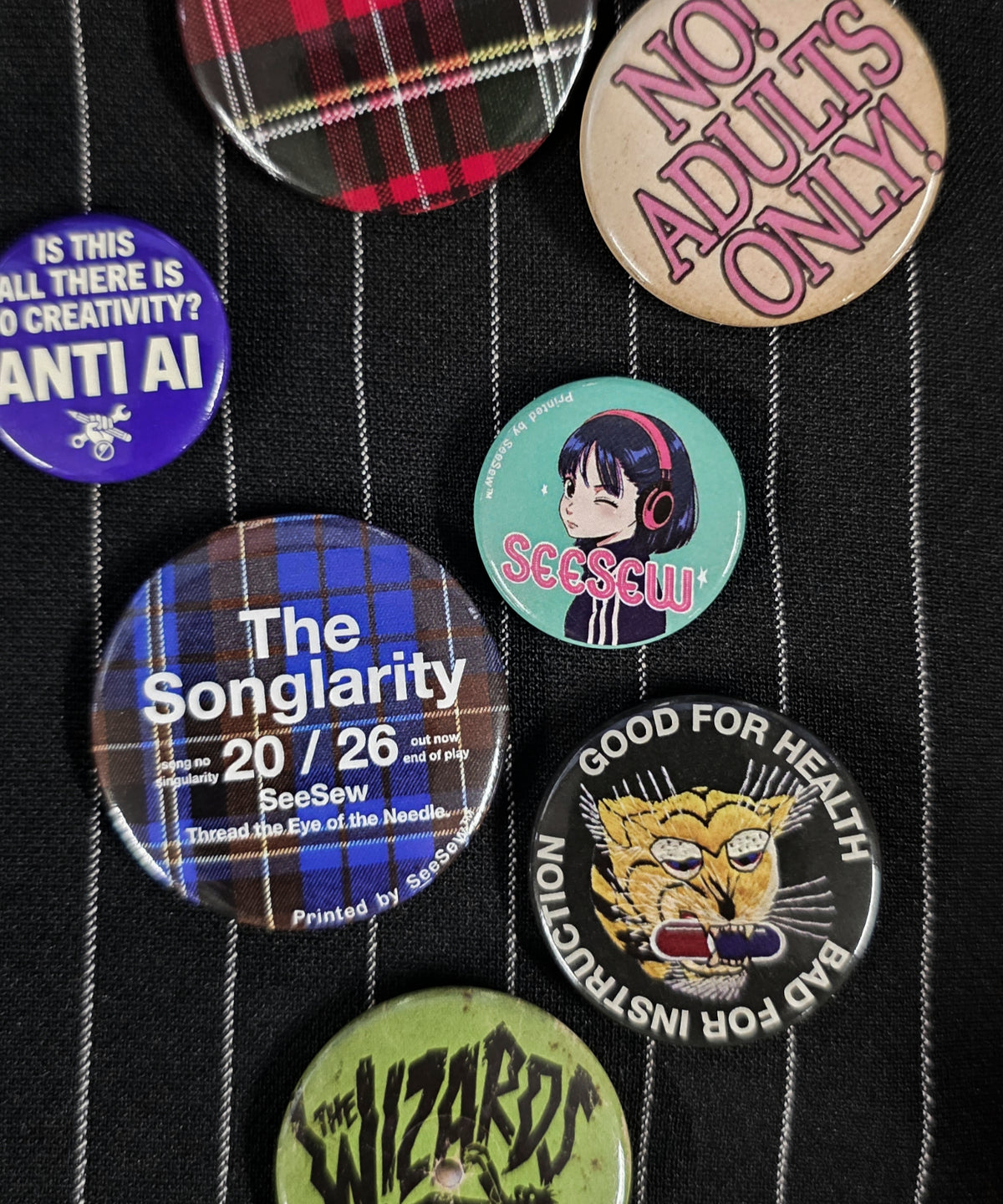 STRIPE MARKED BLOUSON with BADGE