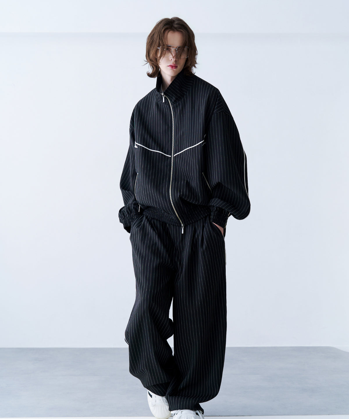 STRIPE MARKED BLOUSON with BADGE