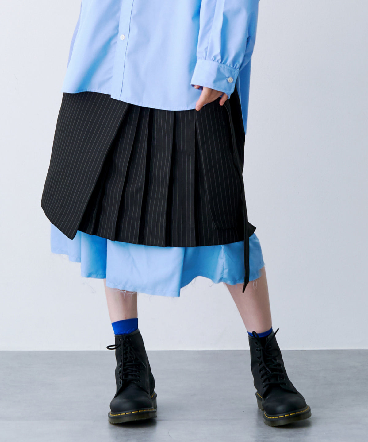 LAYERED PLEATS WRAP SKIRT