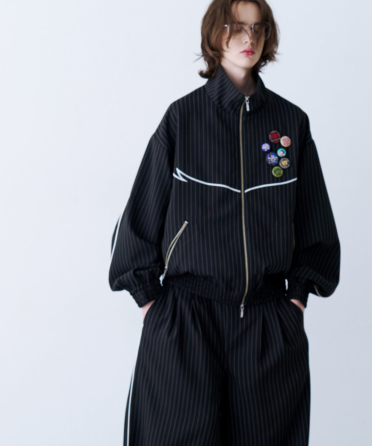 STRIPE MARKED BLOUSON with BADGE