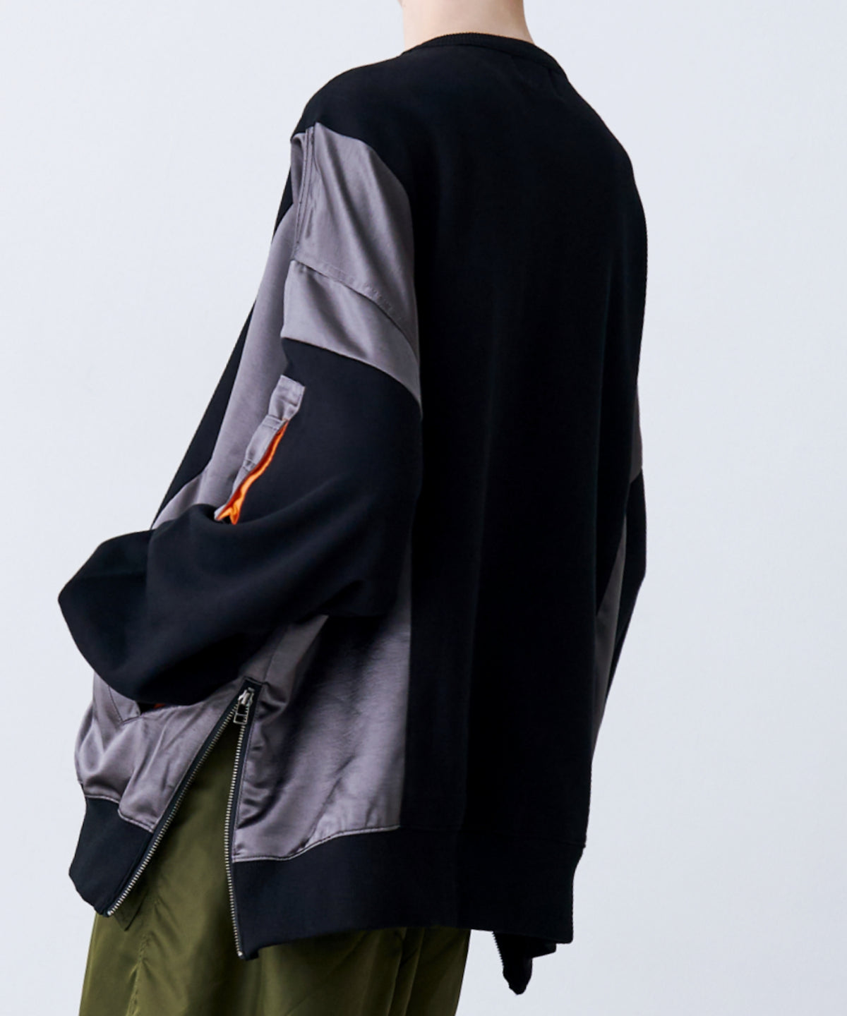 SATIN MIX MA-1 SWEAT