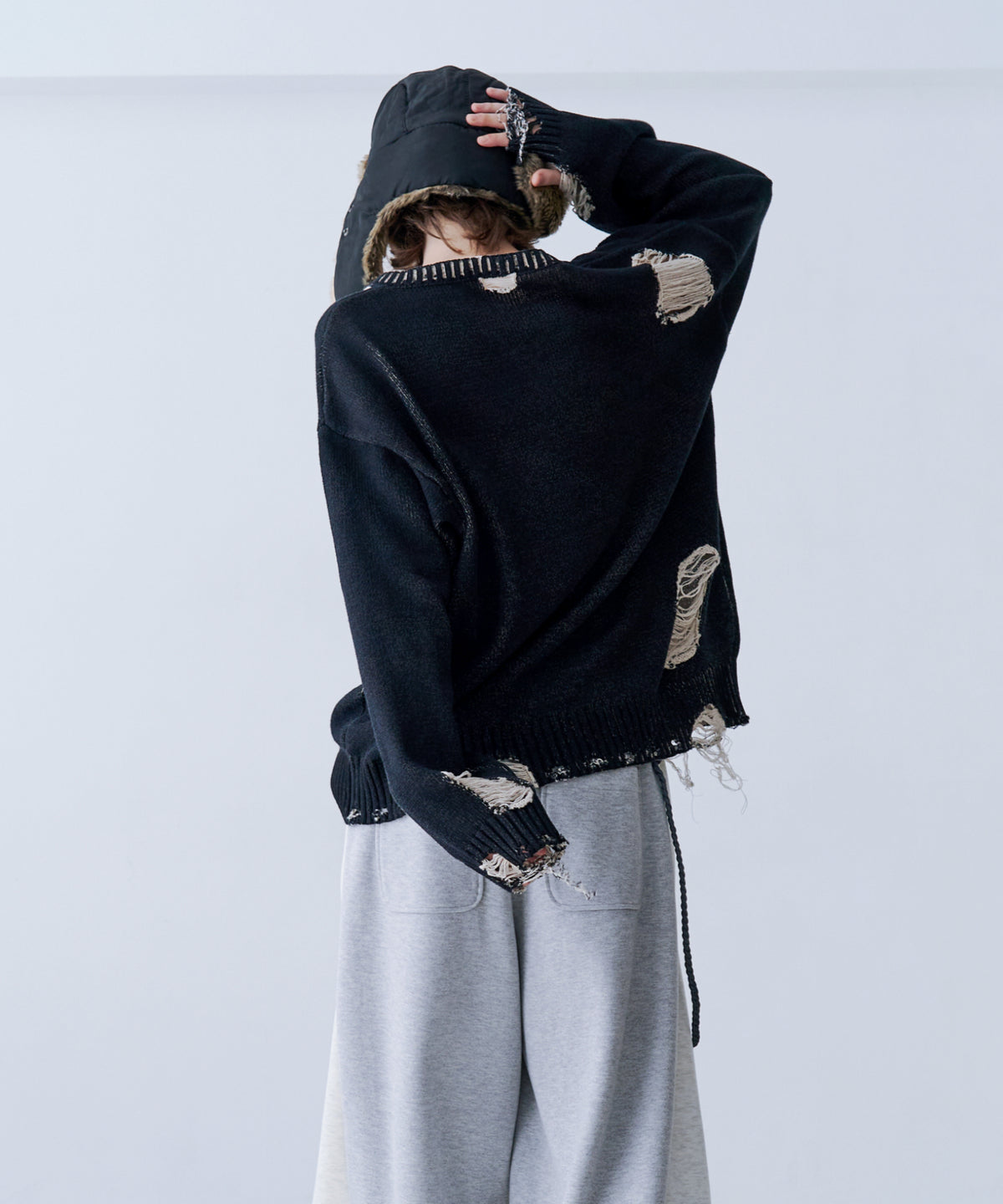 GRUNGE DAMAGE PRINT KNIT