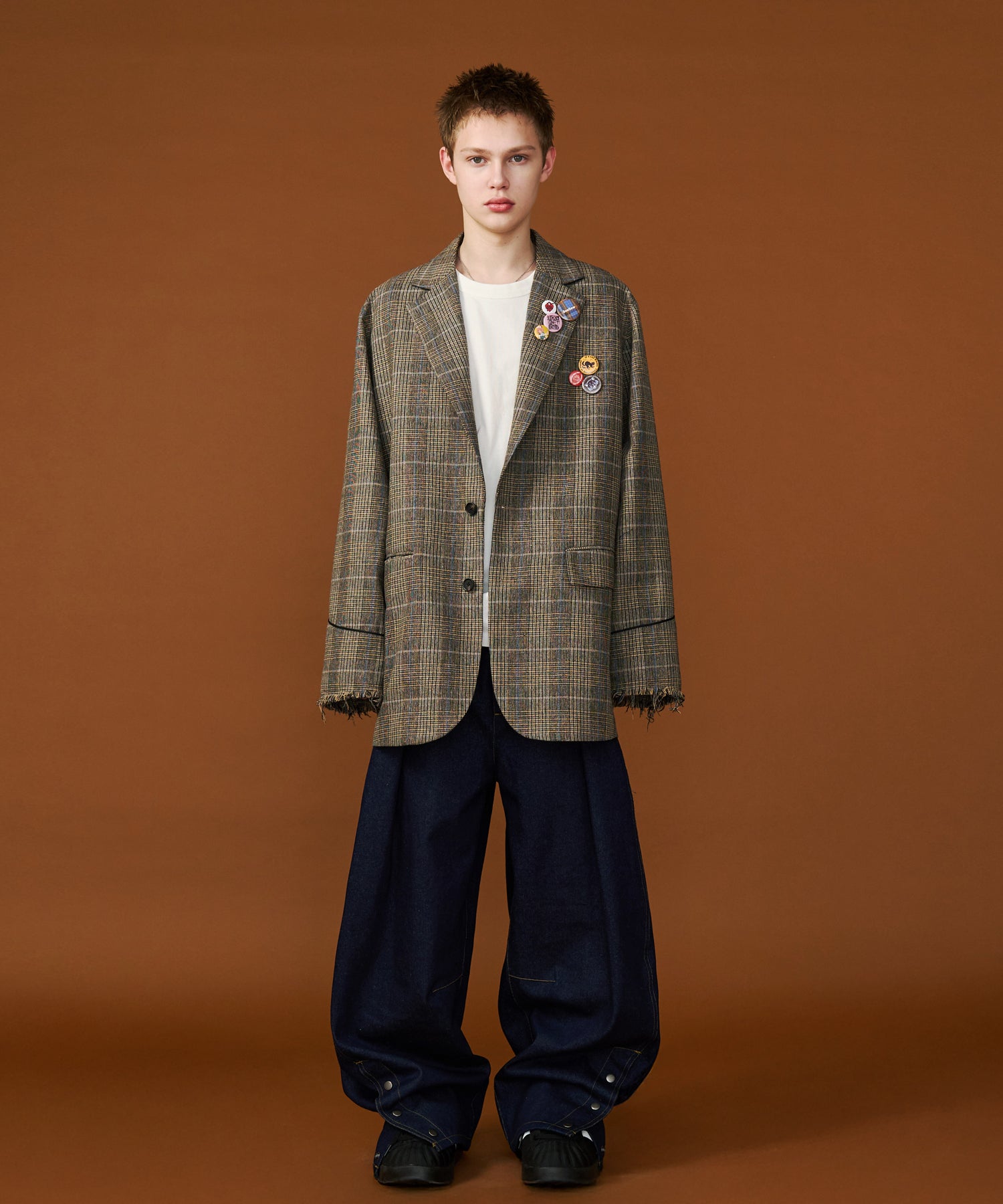 SALE】GRUNGE CHECK TAILORED JACKET with BADGE – seesew