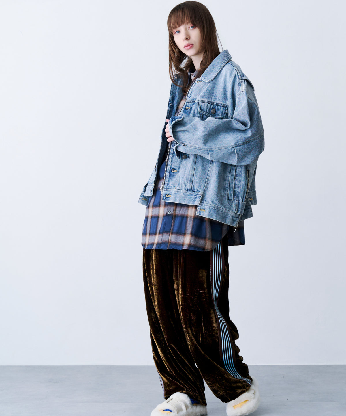 VELVET LINE PANTS
