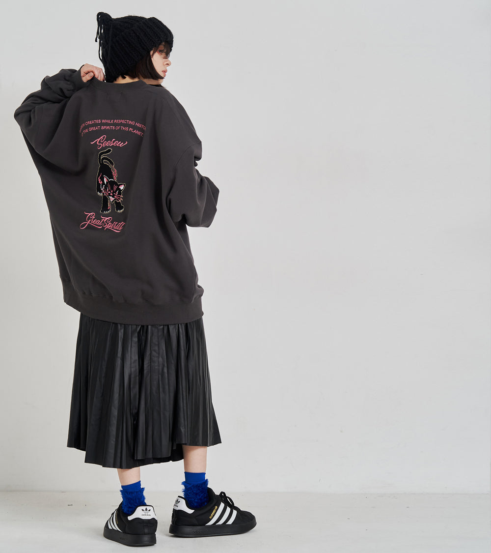 NEKOMATA CRUE SWEAT