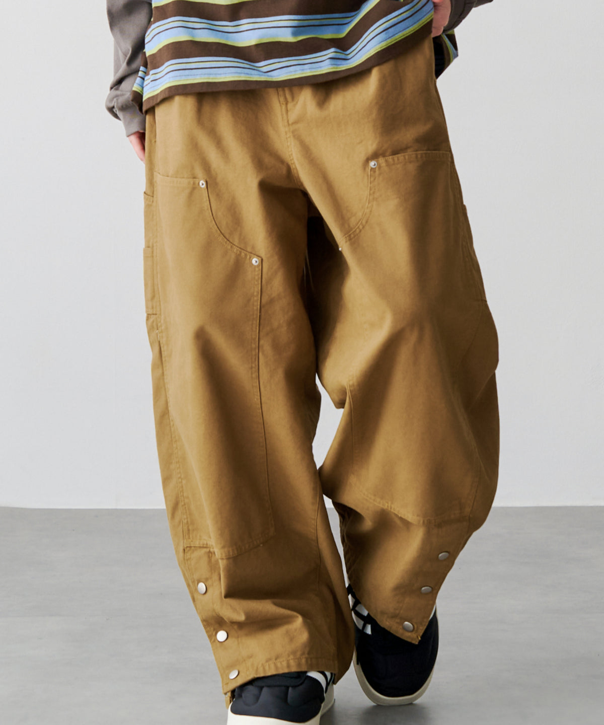 DOUBLE KNEE CURVE PANTS