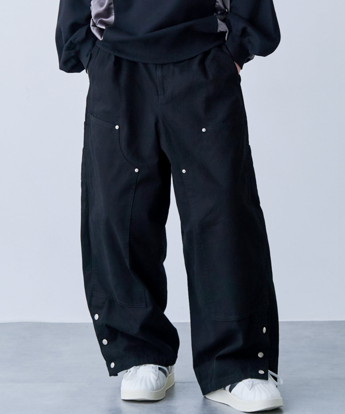 DOUBLE KNEE CURVE PANTS