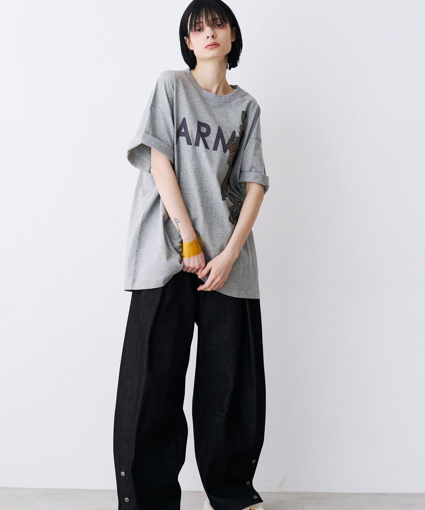ARMY WAPPEN PRINT TEE