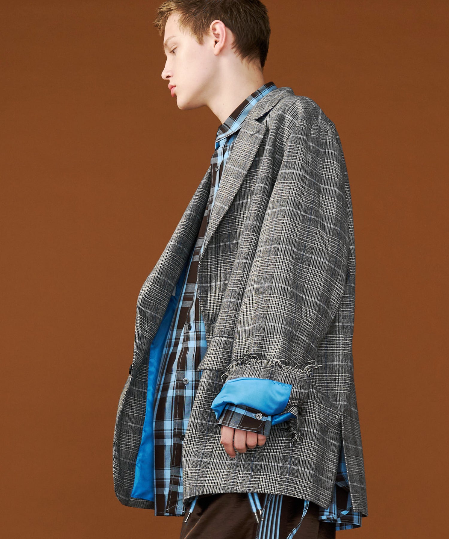 SALE】GRUNGE CHECK TAILORED JACKET with BADGE – seesew