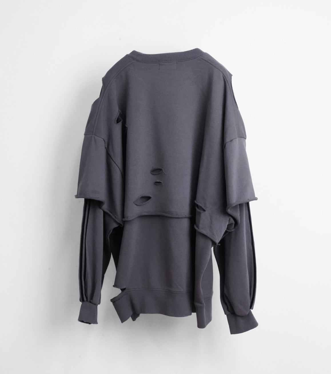 【25AW先行予約】LAYERD DAMAGE SWEAT