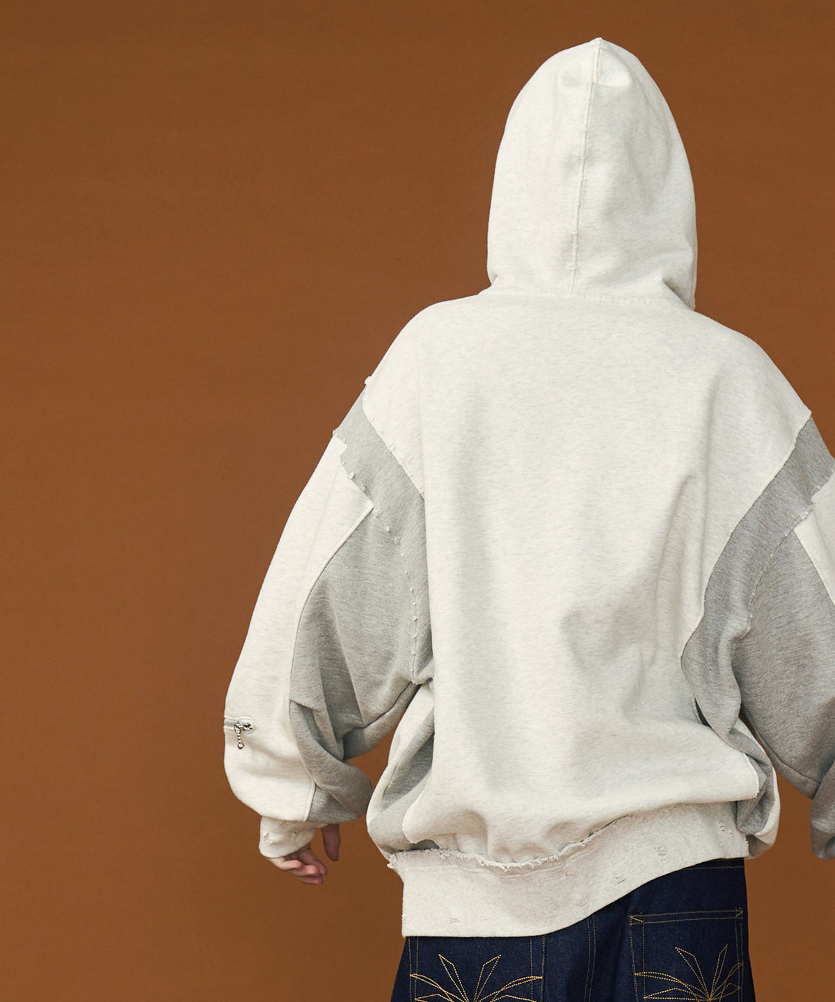 DAMAGE DESIGN ZIP HOODIE