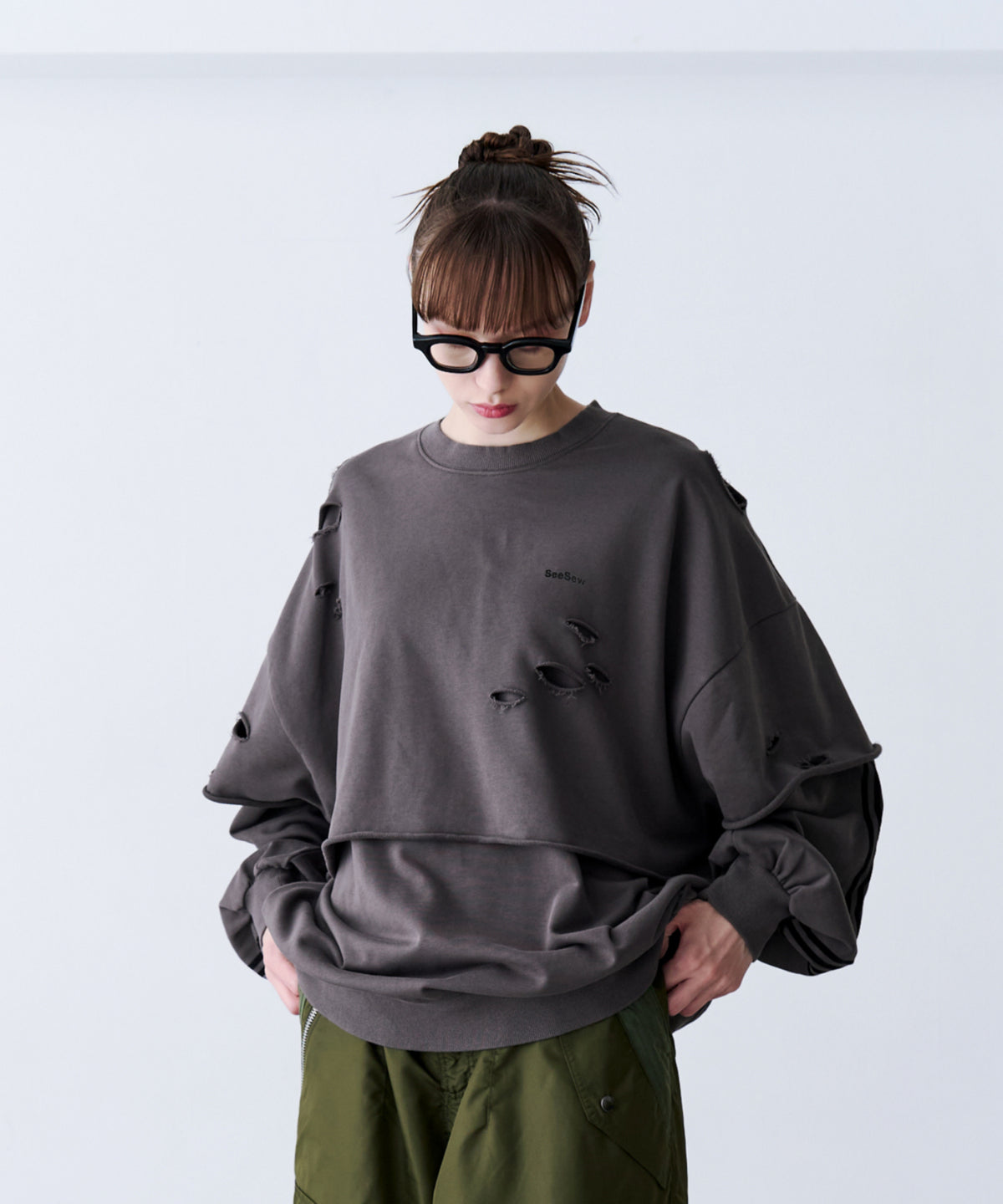 LAYERD DAMAGE SWEAT