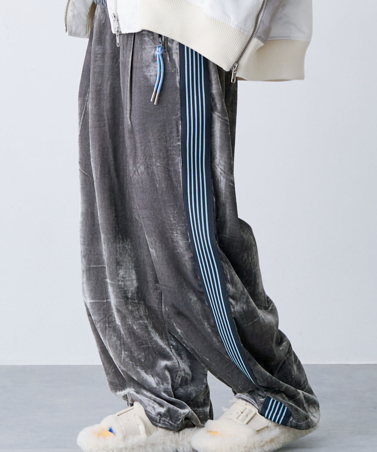 VELVET LINE PANTS
