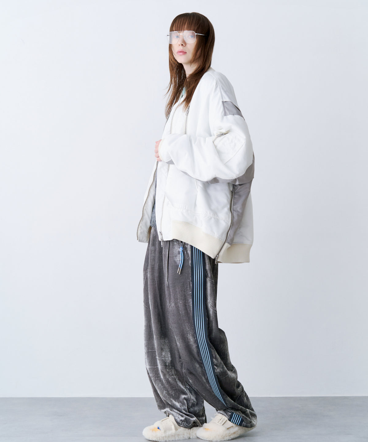 VELVET LINE PANTS
