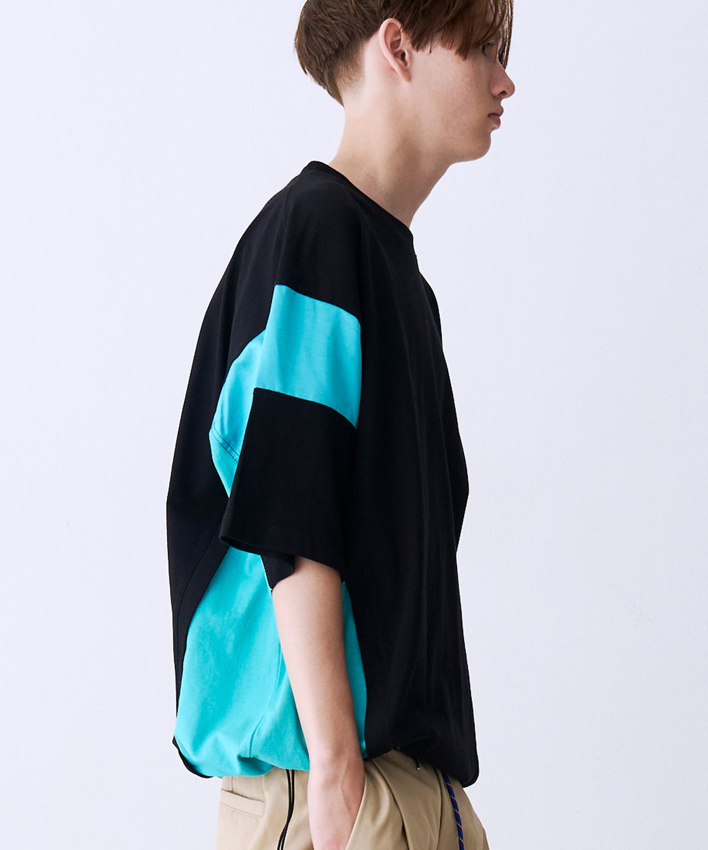 SATIN MIX BLOCK TEE