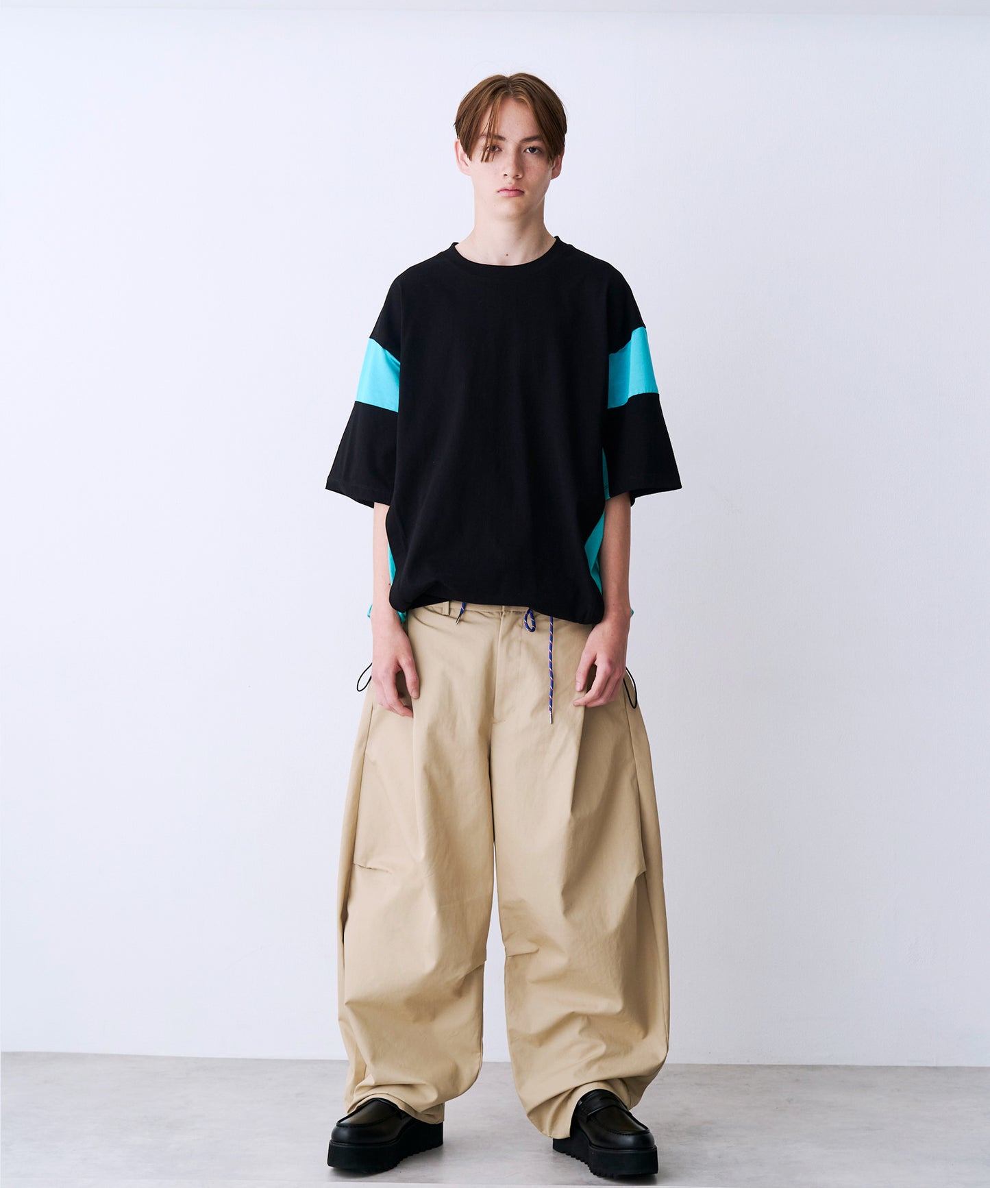 SATIN MIX BLOCK TEE