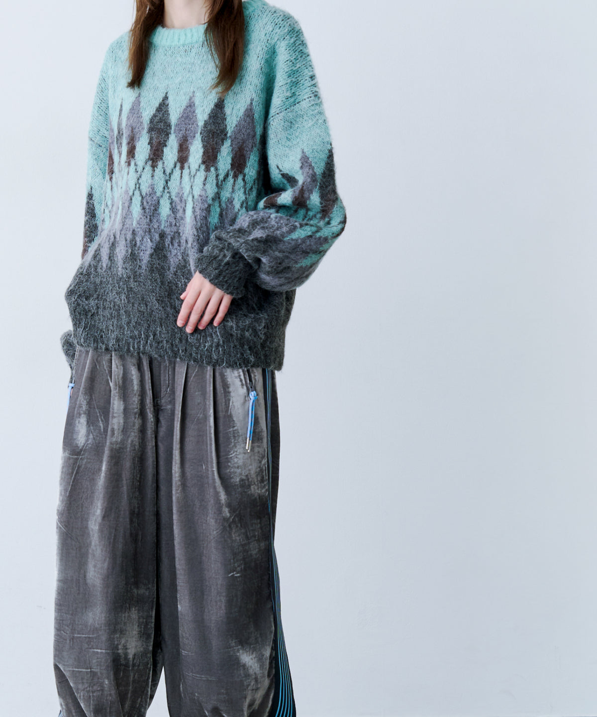 ARGYLE SHAGGY KNIT