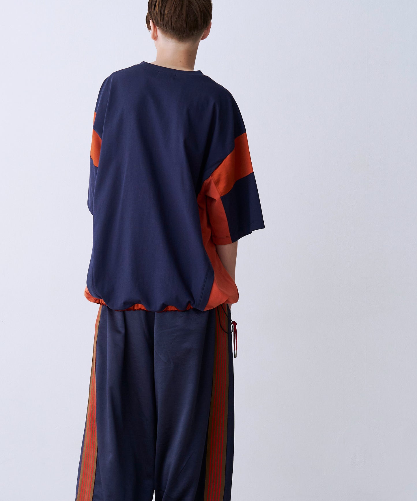 SATIN MIX BLOCK TEE